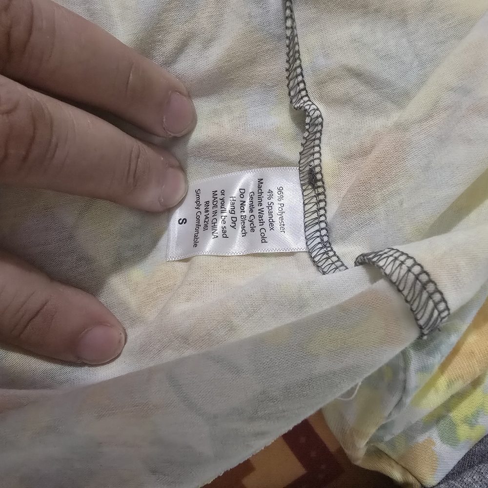 Lularoe Randy Tee - Picture 2 of 2